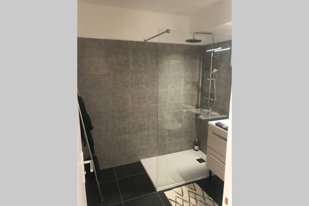 Le Studio 35 - Charme, Parking & Proche Lac Annecy Ngoại thất bức ảnh